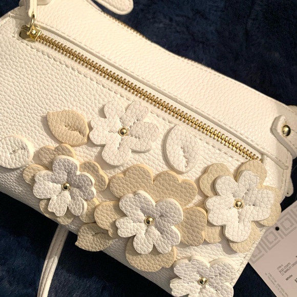 Liz Claiborne LC Marley Crossbody Handbag NWT - Picture 4 of 10